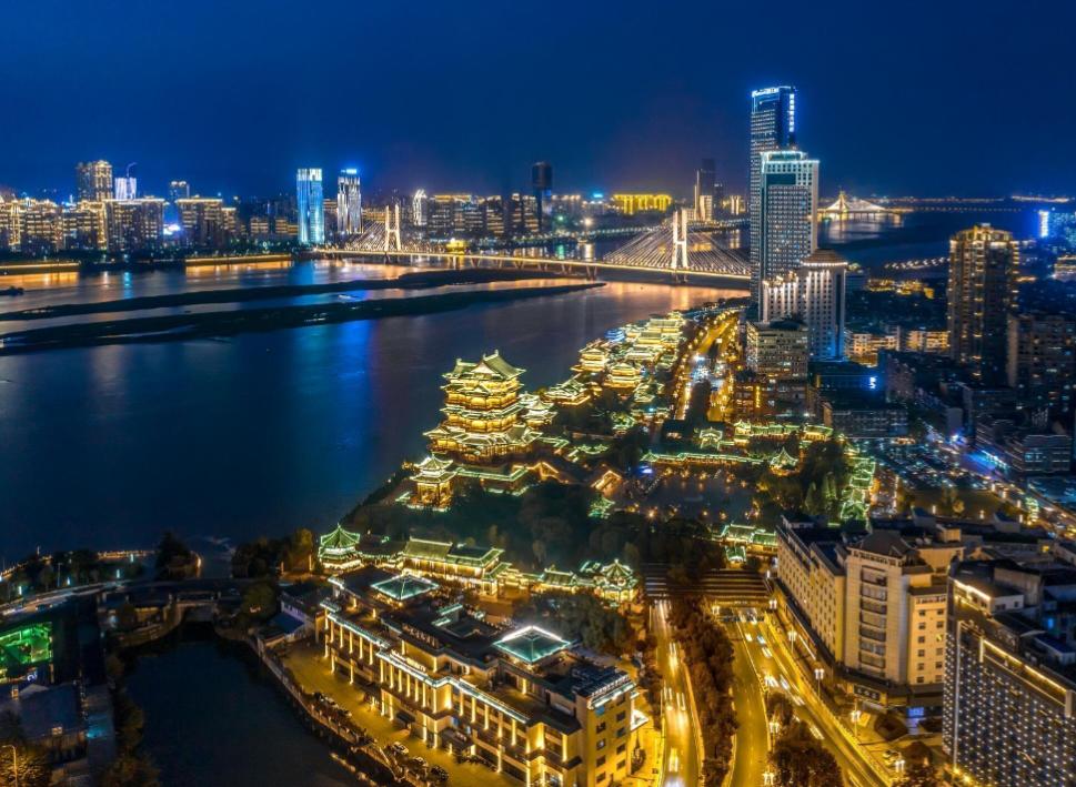 涓浗鍩庡競鐢熸椿鍥剧墖,鍗楁槍鐢熸椿鍘嬪姏澶у悧