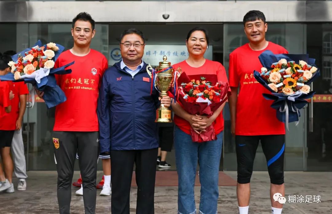 闈掕秴鑱旇禌瀹夊窘u18瑙嗛,闈掕秴u15瀹夊窘璧涘尯