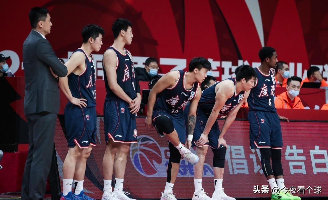 中国男篮输给伊朗,中国vs伊朗男篮直播周琦