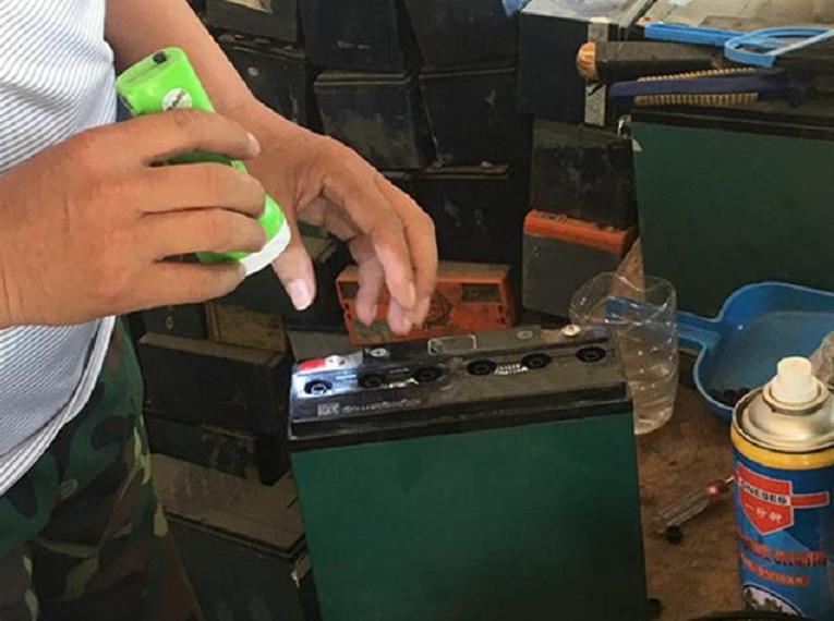 电动车换电池怎么避免翻新电池,换电池怎么辨别翻新电池