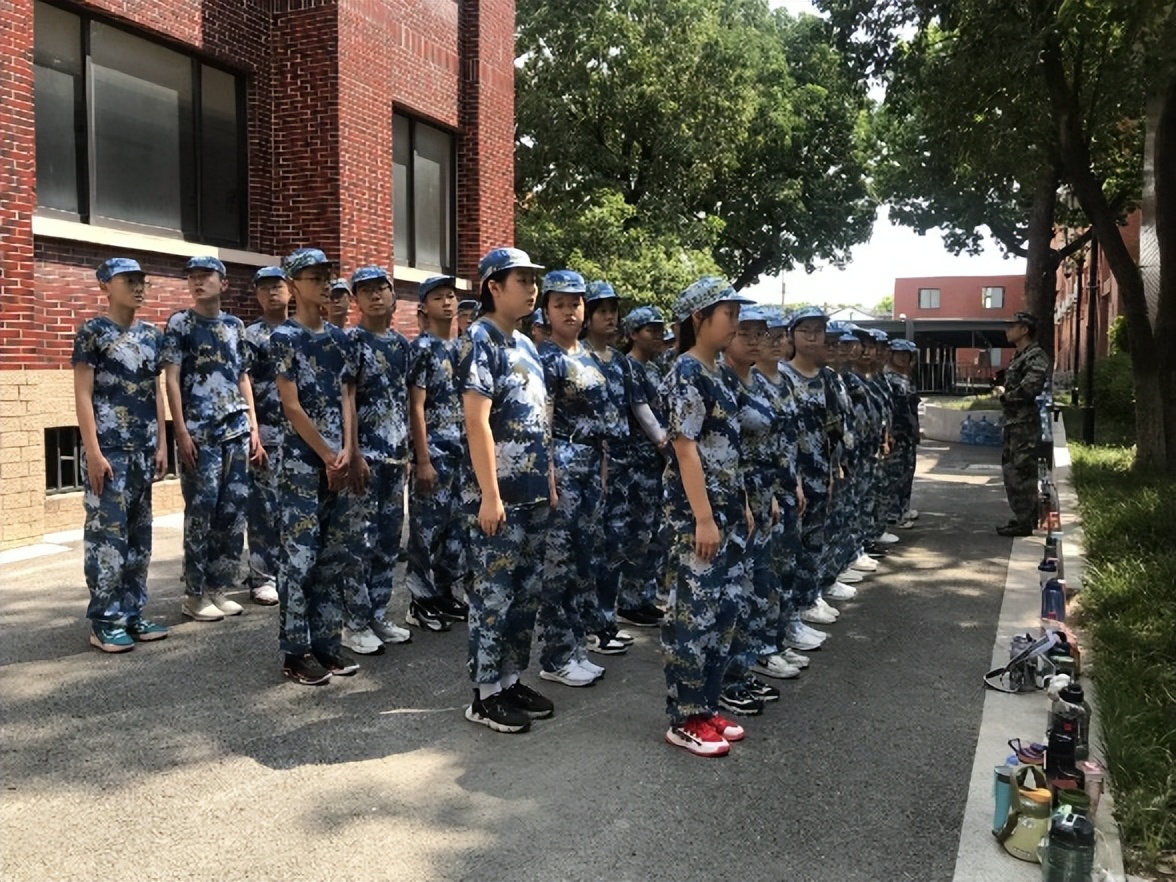 高标准军训,威武霸气的军训