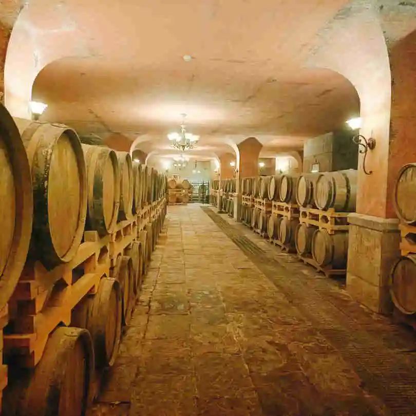 烟台让世界微醺,烟台开发区西夫拉姆酒场