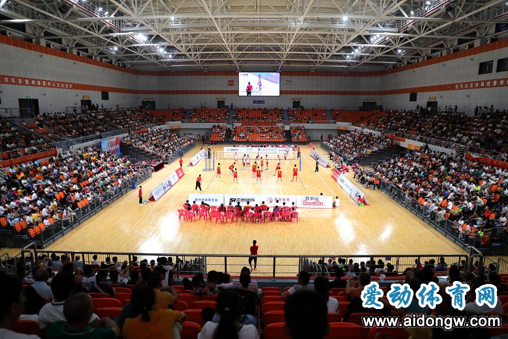 【体育观察】任时光流逝，海南人最爱还是九人排！