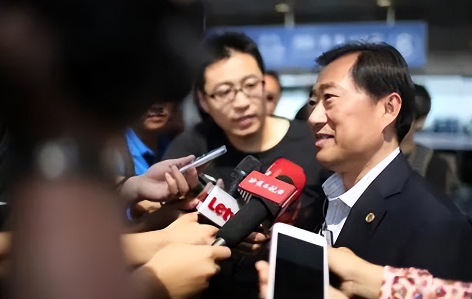 足坛反腐风暴第10人,足坛反腐狂飙