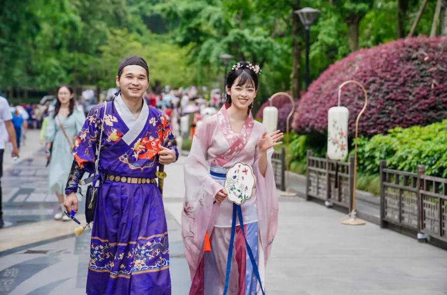 6万元娶越南新娘？4万8嫁外国小伙？警惕！跨国婚恋*局骗**！