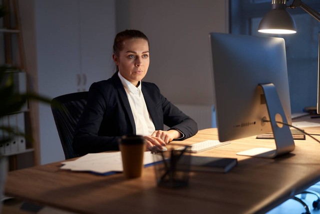 试用期员工转正评语怎么写啊,试用期转正领导评语怎么写啊