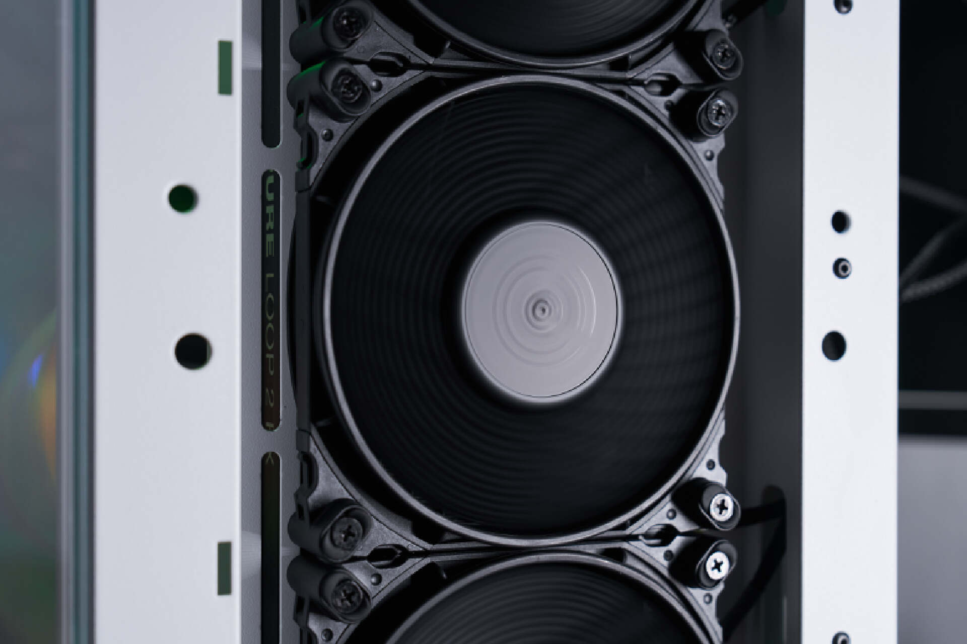 bequiet散热器,机箱散热风扇怎么改为静音