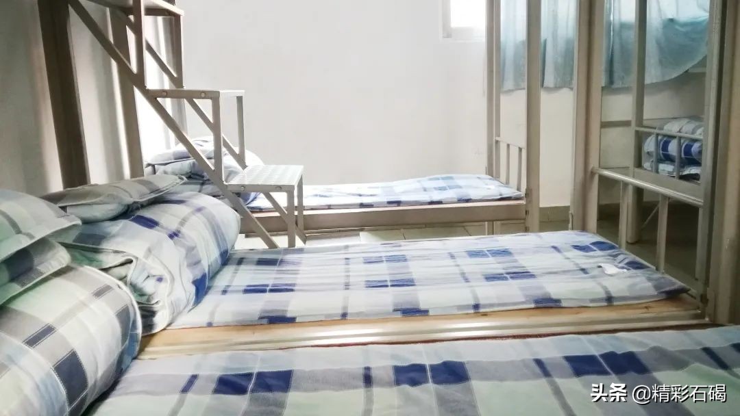 东莞石碣四海学校排名,东莞石碣四海学校学费价格表