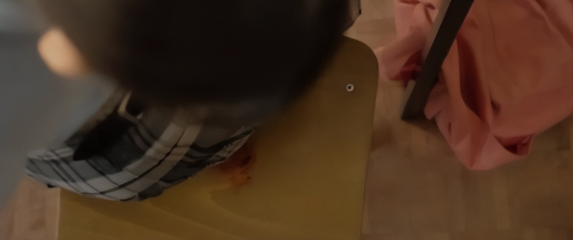 她被全网封杀央媒怒批,她被网暴七天该知错了吧