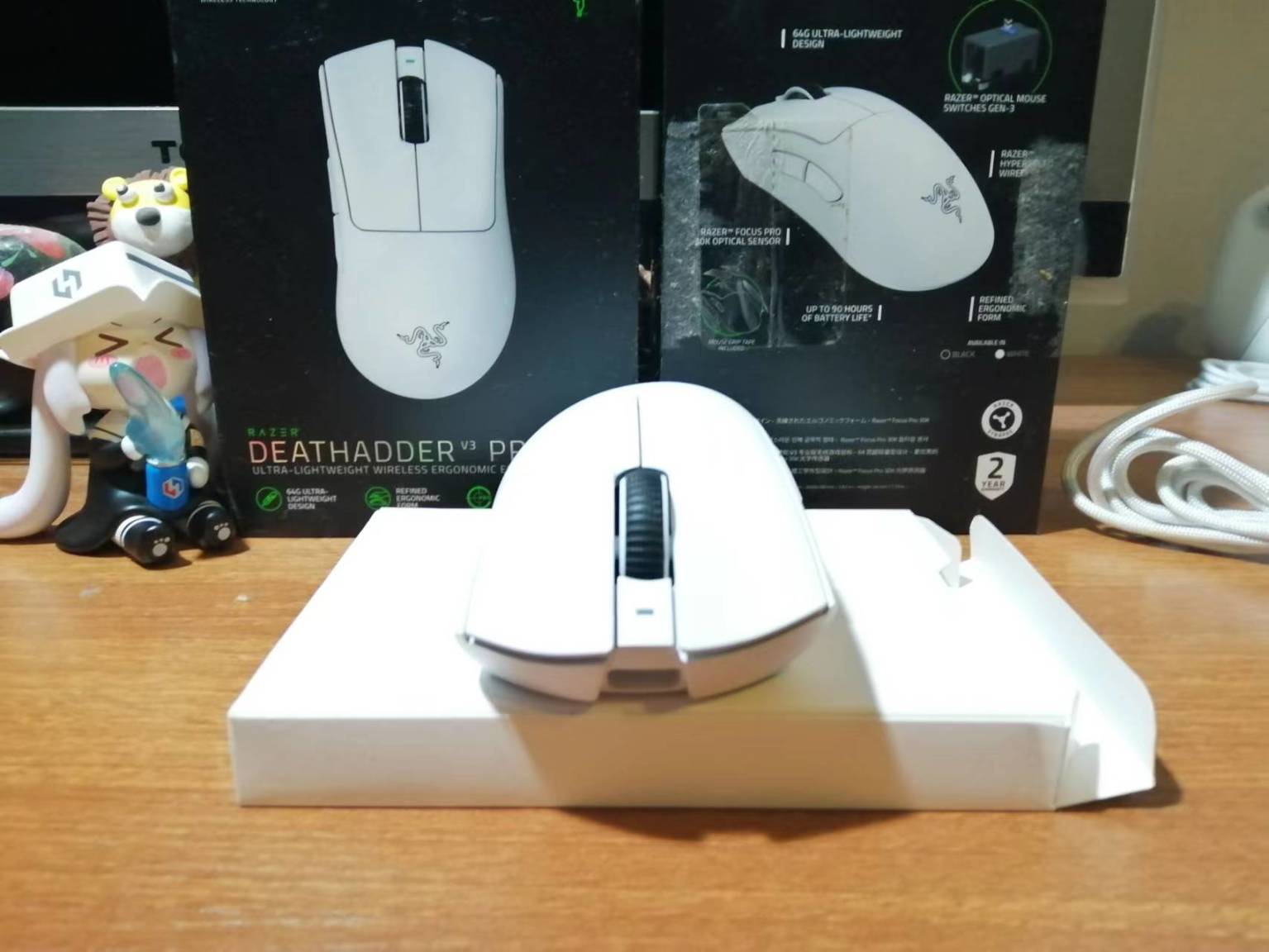 雷蛇炼狱蝰蛇v3极速版测评,雷蛇炼狱蝰蛇v3pro鼠标排名