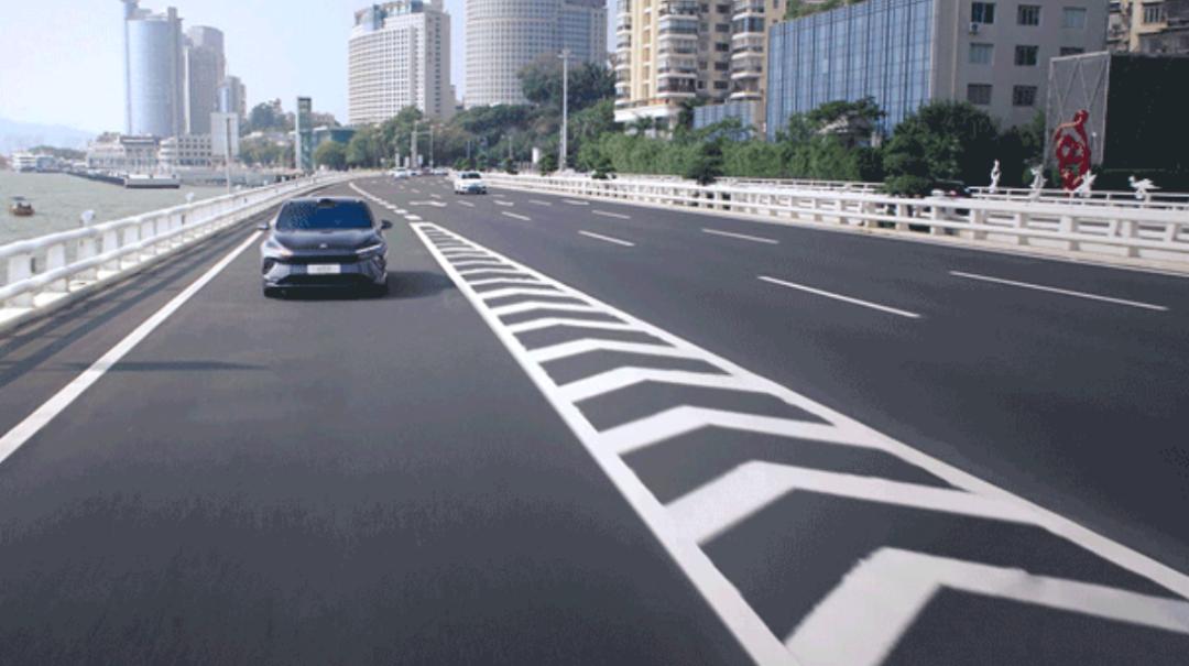 蔚来特斯拉领航辅助,蔚来追赶特斯拉