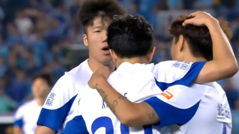 中超积分榜前十轮战绩全部排名,中超联赛最新战况成都对北京国安