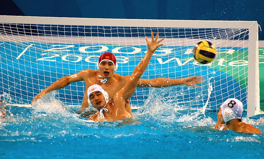 梅西当选世界足球先生解析,梅西再获足坛金球奖