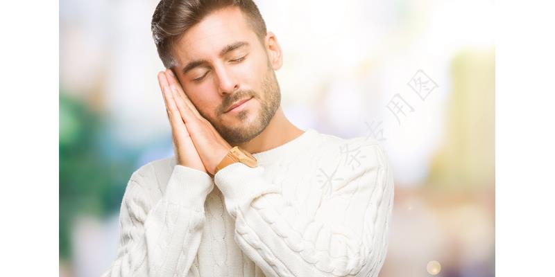 男邻居说捡到了我的衣服，我上去看了才发现那是我的内衣