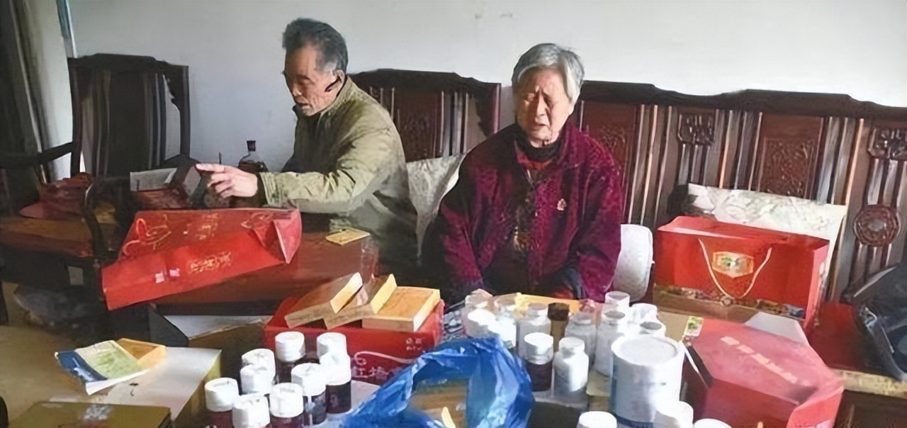 神医诈骗犯刘洪斌节目视频,刘洪斌行医三年换了九个神医