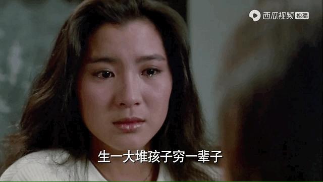 女人被救的剧本早过时了，她60岁还能给你惊喜