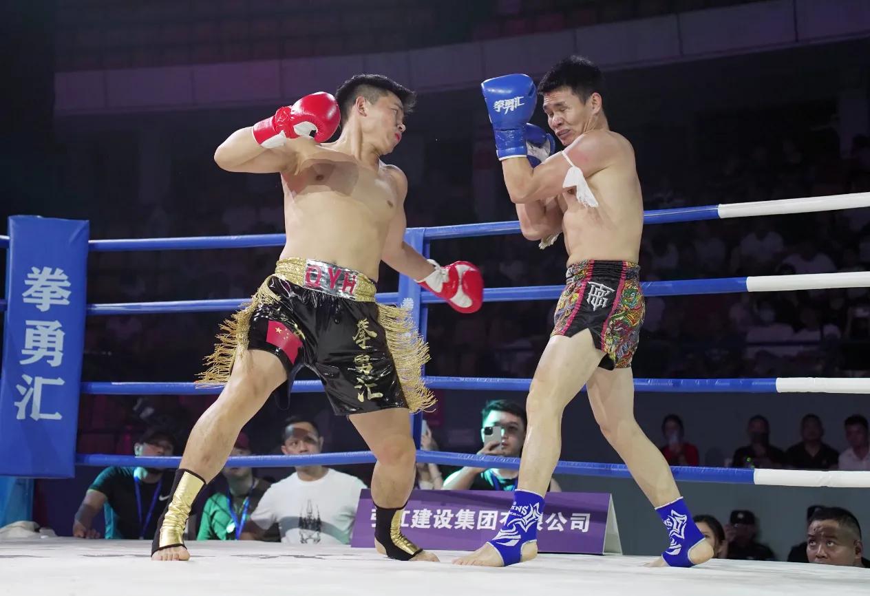 “淮城决”燃爆淮安！刘勇夺得WKA亚洲金腰带！