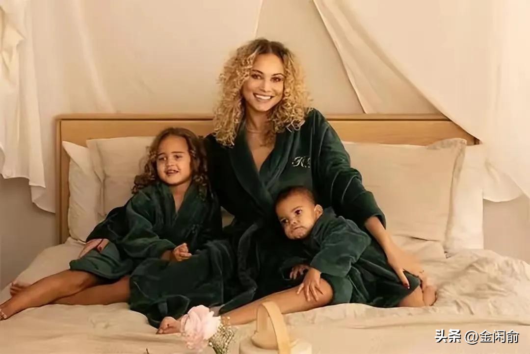 姆巴佩变性女友是真的假的,足坛第一球星姆巴佩