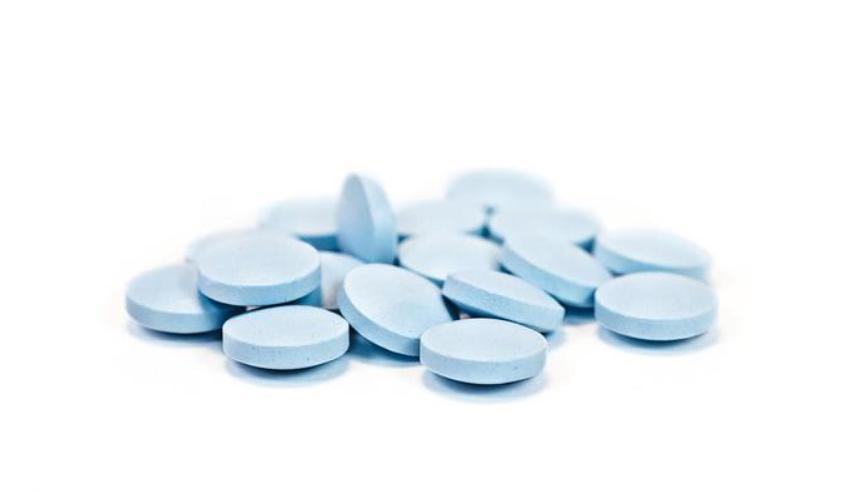 60岁想过夫妻生活,能吃他达拉非吗?上了年纪,怎样维持幸福生活