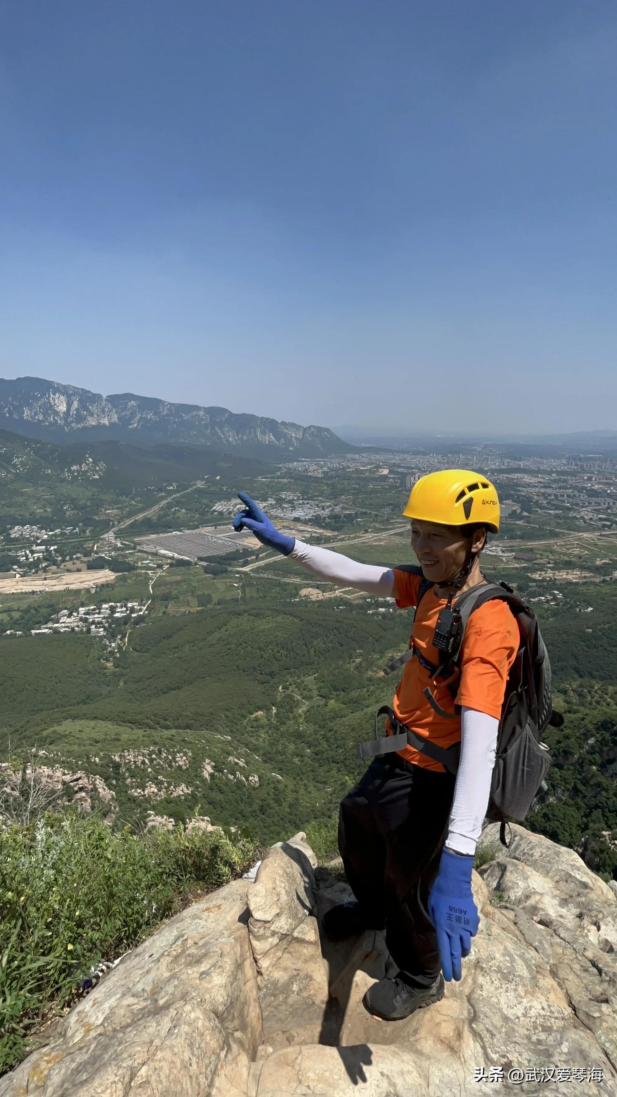 嵩山鱼道鱼脊线全景,嵩山虎头崖攀爬