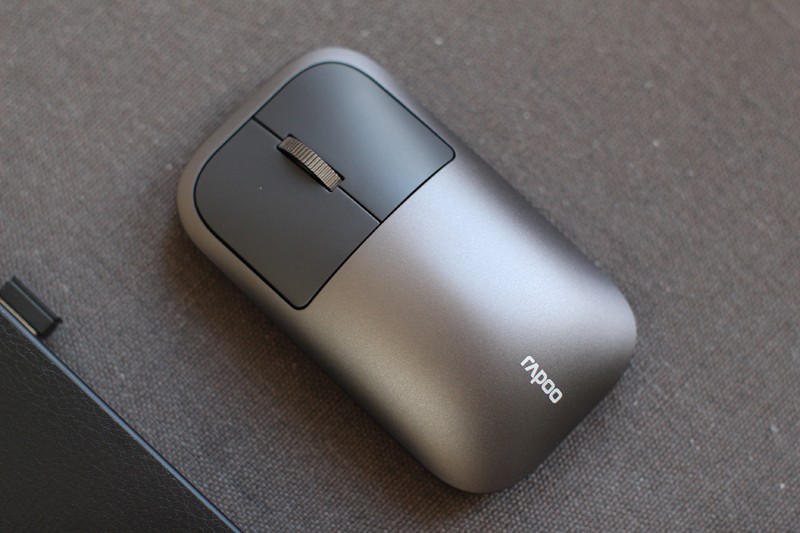 雷柏m700可充电无线鼠标,雷柏多模蓝牙鼠标怎么充电