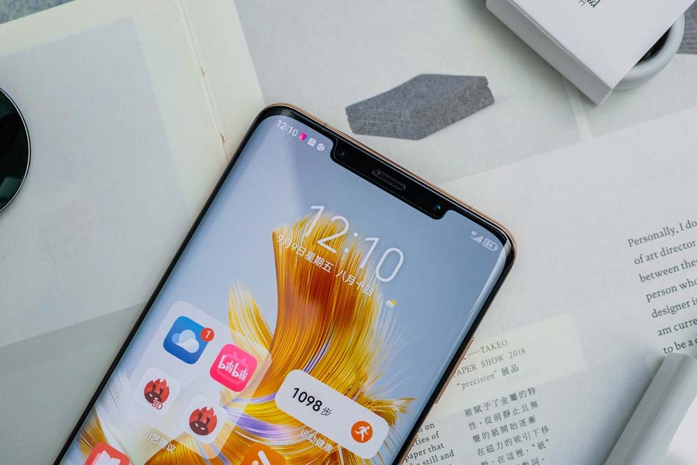 华为mate50pro霞光真实体验评测,华为mate50pro专业评测最新