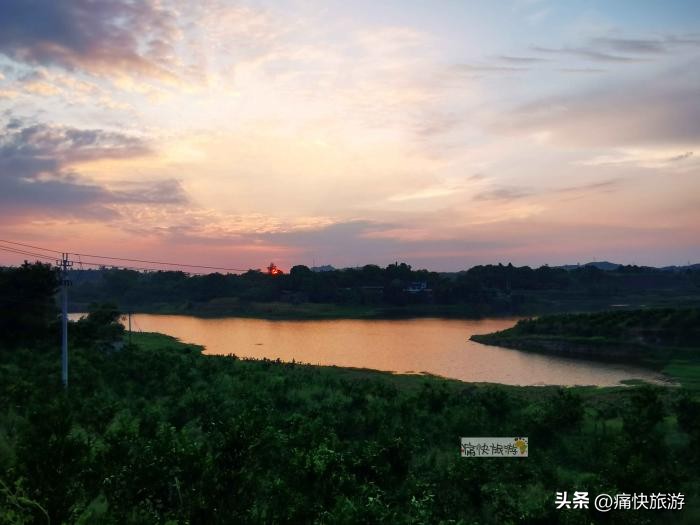 自贡看日落的好地方,自贡夜景打卡景点