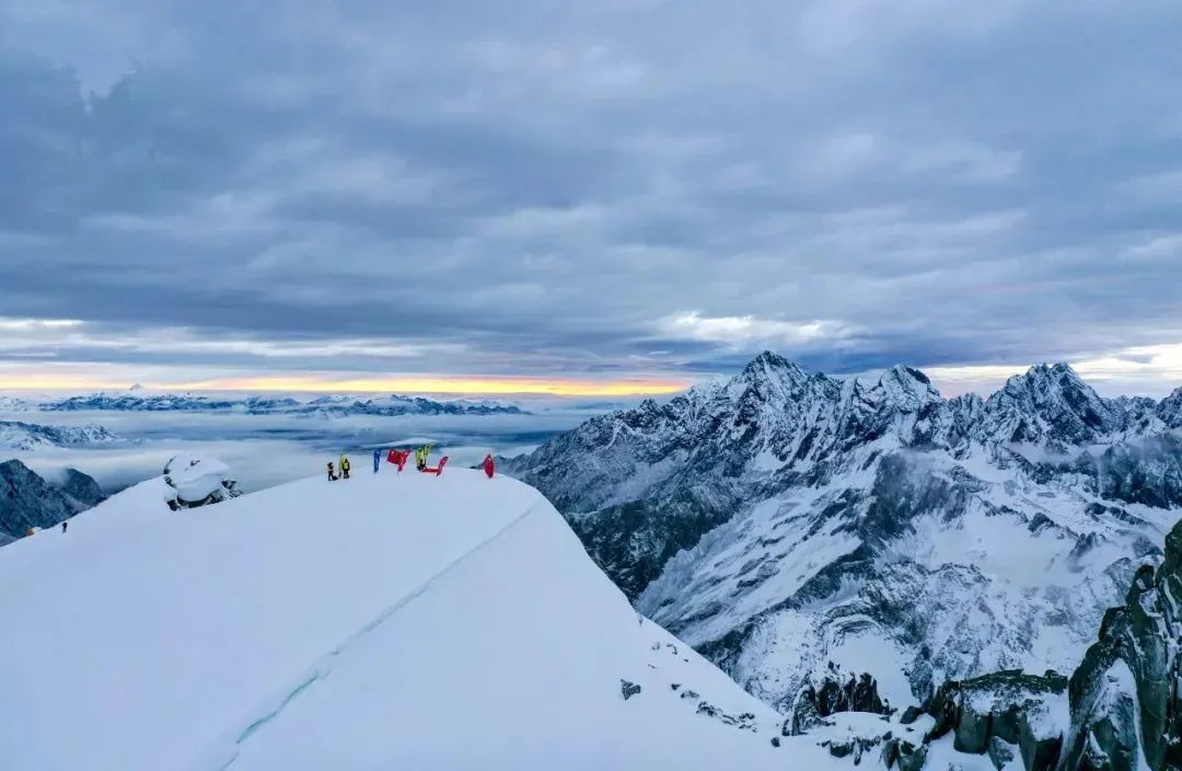 诗与远方美景,诗与远方四川