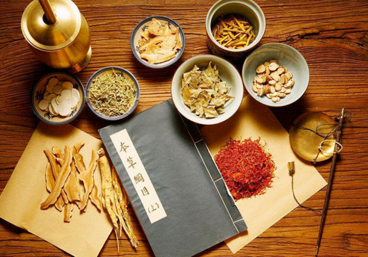 乳腺结节1厘米能消失吗怎么治疗,一年乳腺结节长了1.4厘米