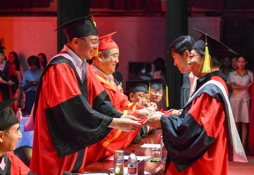 双非双一流读研,双一流本科考双非研究生有必要吗