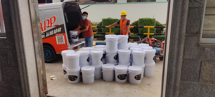 硅藻泥背景墙改色是直接刷吗,硅藻泥的墙怎么改色翻新