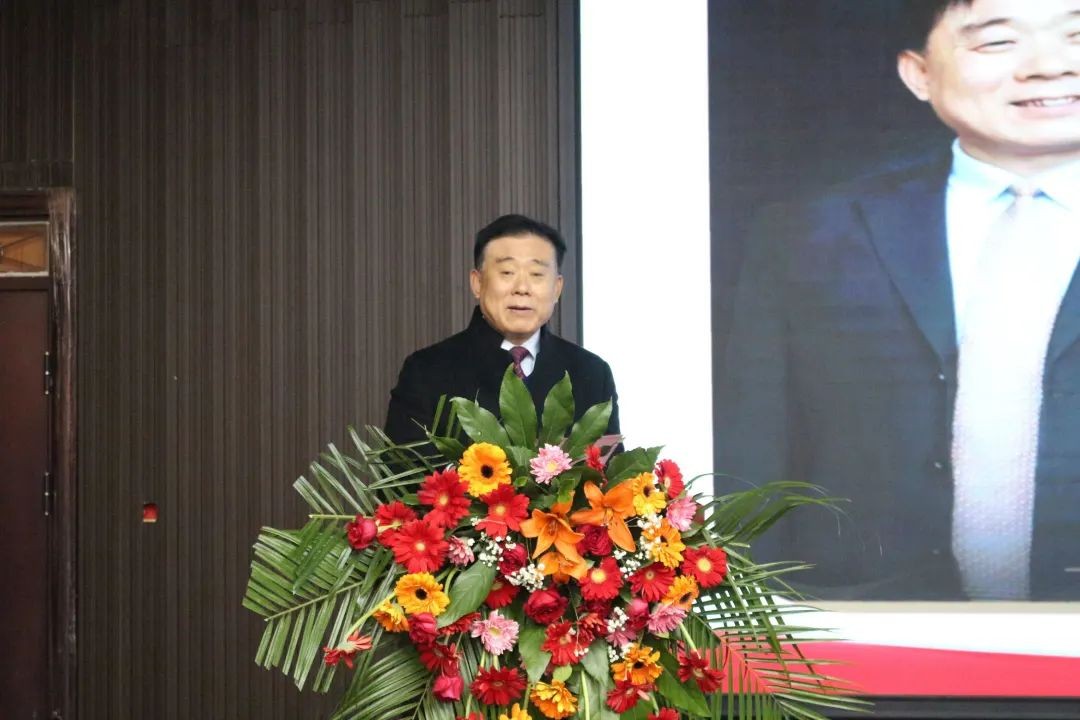 卫康蒙山康谷首届温泉康养节启幕,蒙山康谷温泉康养中心