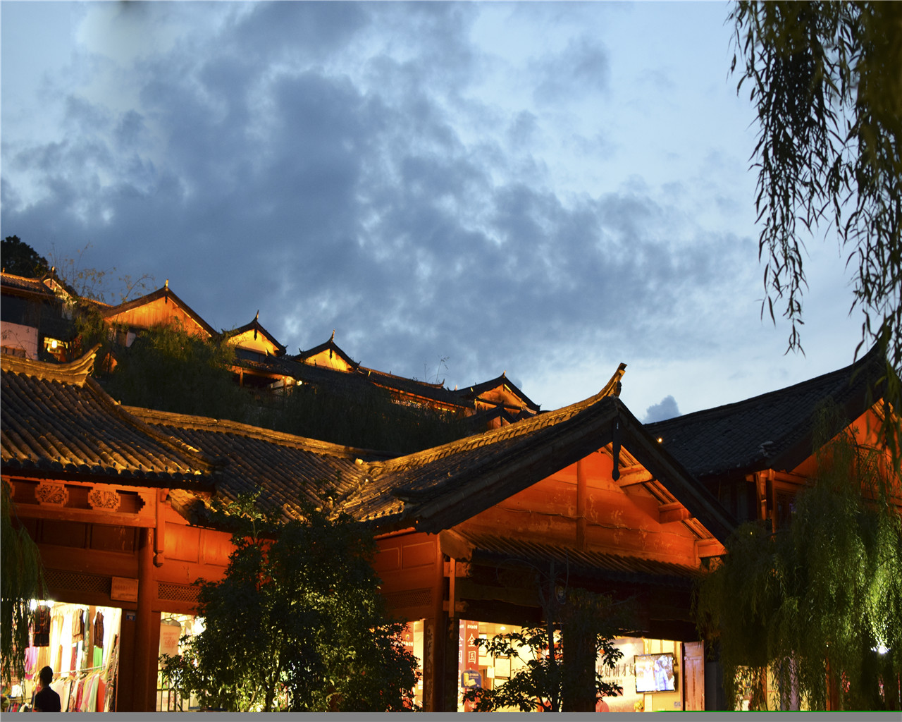 50张顶级绿色绝美壁纸,100张惊艳全屏壁纸风景