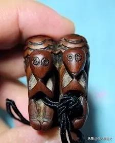 74岁大爷带小鞋鉴宝视频,大爷带三寸金莲鉴宝