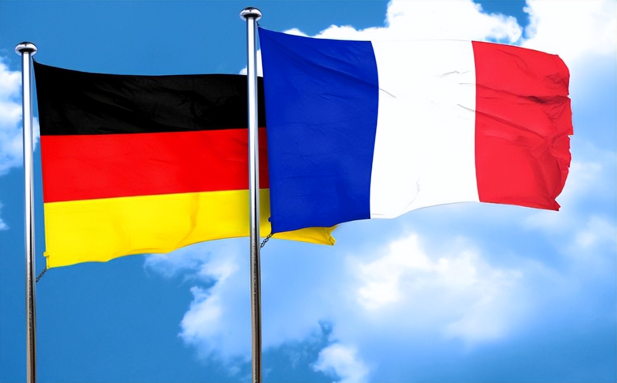 中国代表团专机出访欧洲,中国目前出访专机