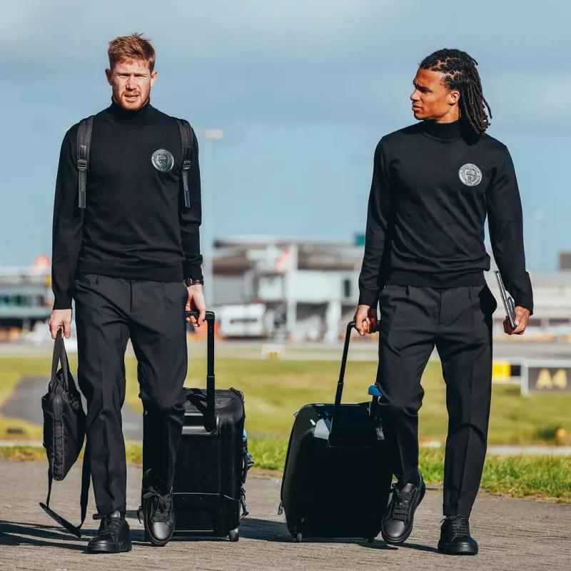 曼城队长化身罗纳尔多,曼城模特队