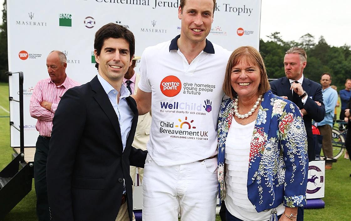 鎵撻┈鐞冪殑琛ｆ湇濂緢鍝佺墝,椹悆楂樼鍝佺墝