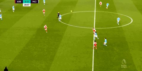 瓜迪奥拉输给穆里尼奥之后,曼城师徒对决