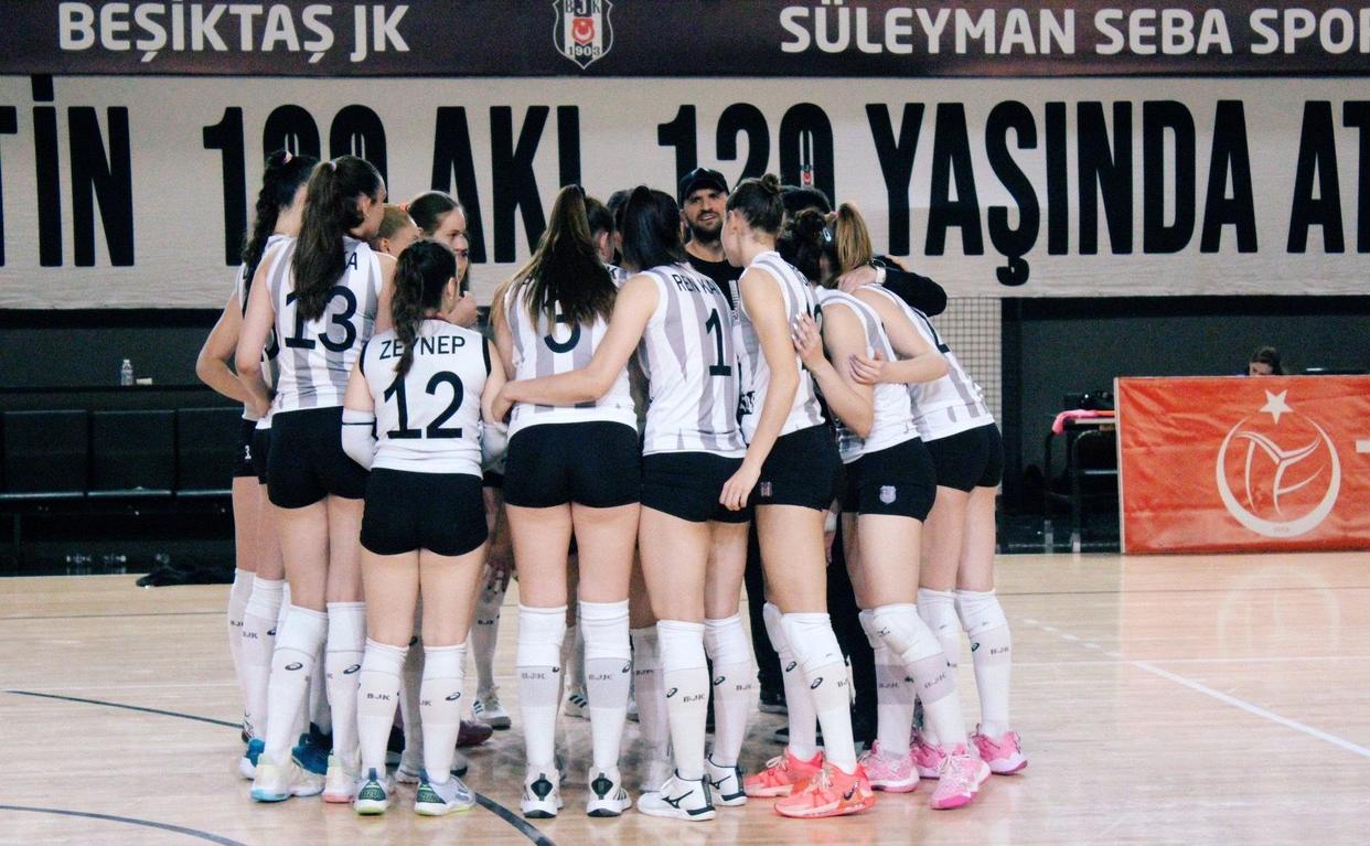 女排队员因请假幸免于难,女排土超联赛最新消息