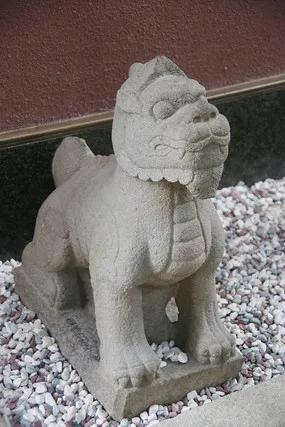 俗话说门前有三冲指的是什么,俗语家中放三物