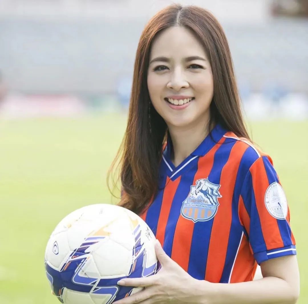 泰国华裔富豪泰王,泰国华人首富泰王