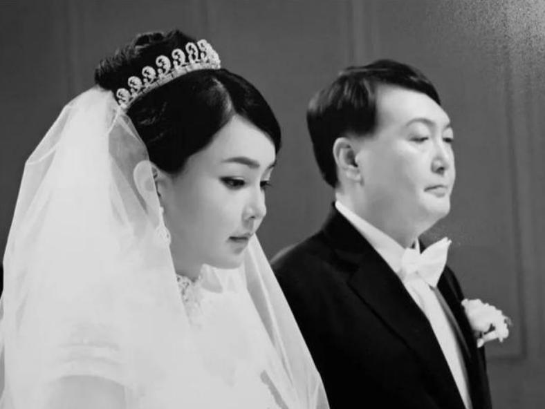 韩国第一夫人有几段婚姻,韩国第一夫人有孩子吗