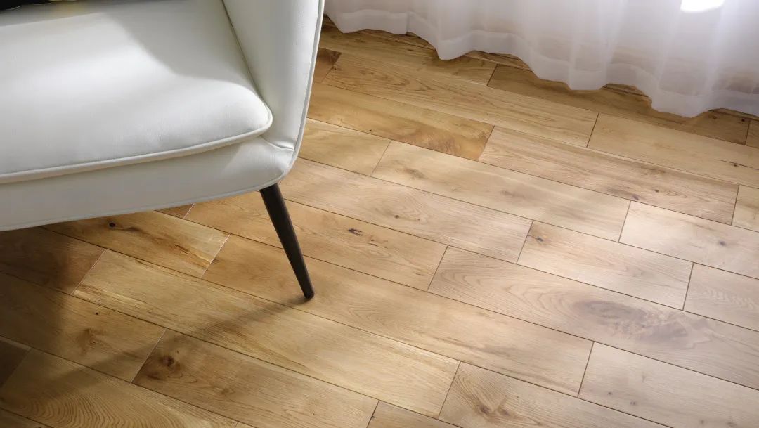 天格实木地板简约风格,大自然原木风地板推荐