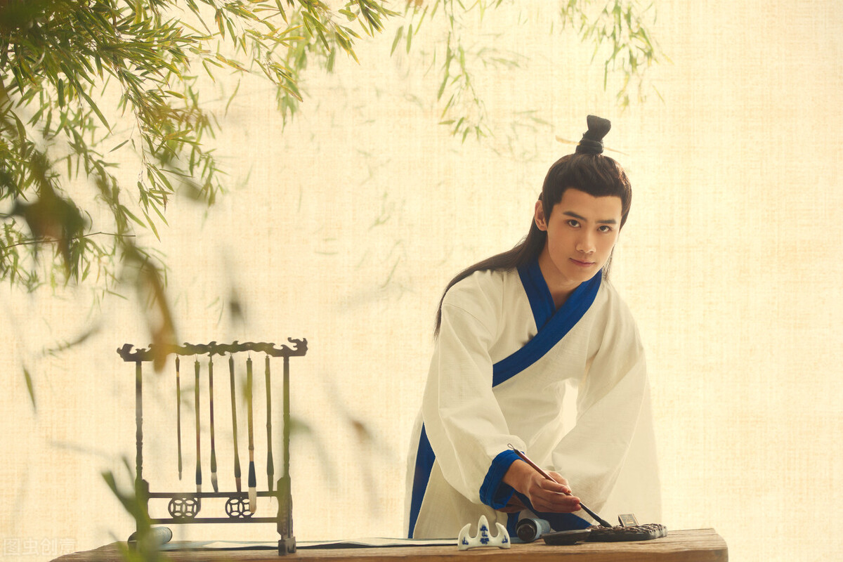 老子十大经典名句的诗句,老子最著名的十首诗词