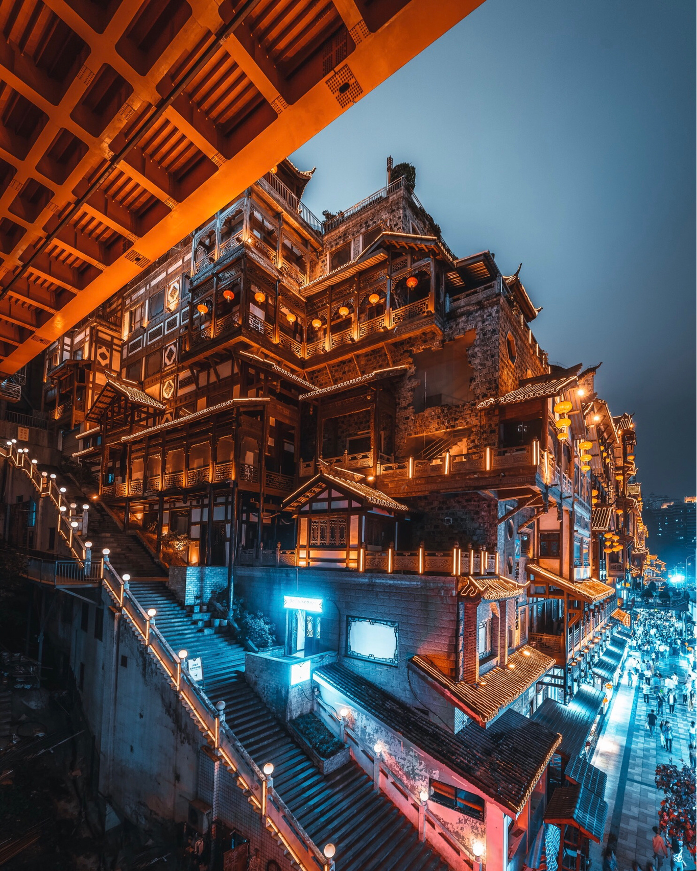 夜游重庆洪崖洞和嘉陵江两岸夜景,重庆晚上最闪亮的洪崖洞