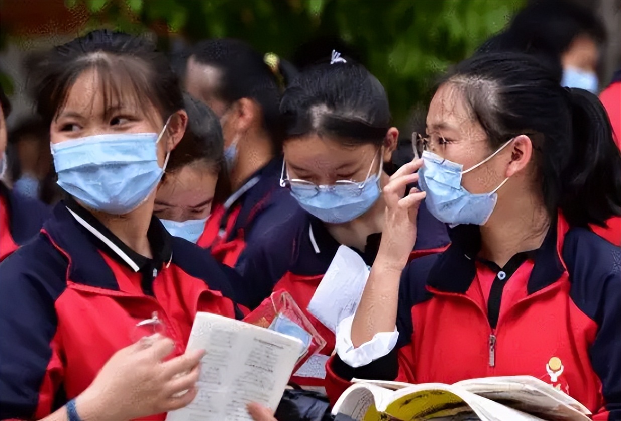 单招和统招上大专的区别,大专单招和统招的区别有哪些