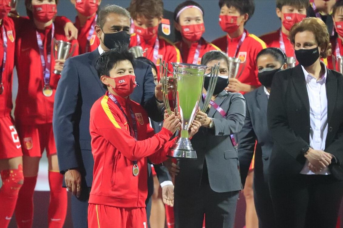 黄健翔建议足协给女足发奖金,足协黄健翔最新消息