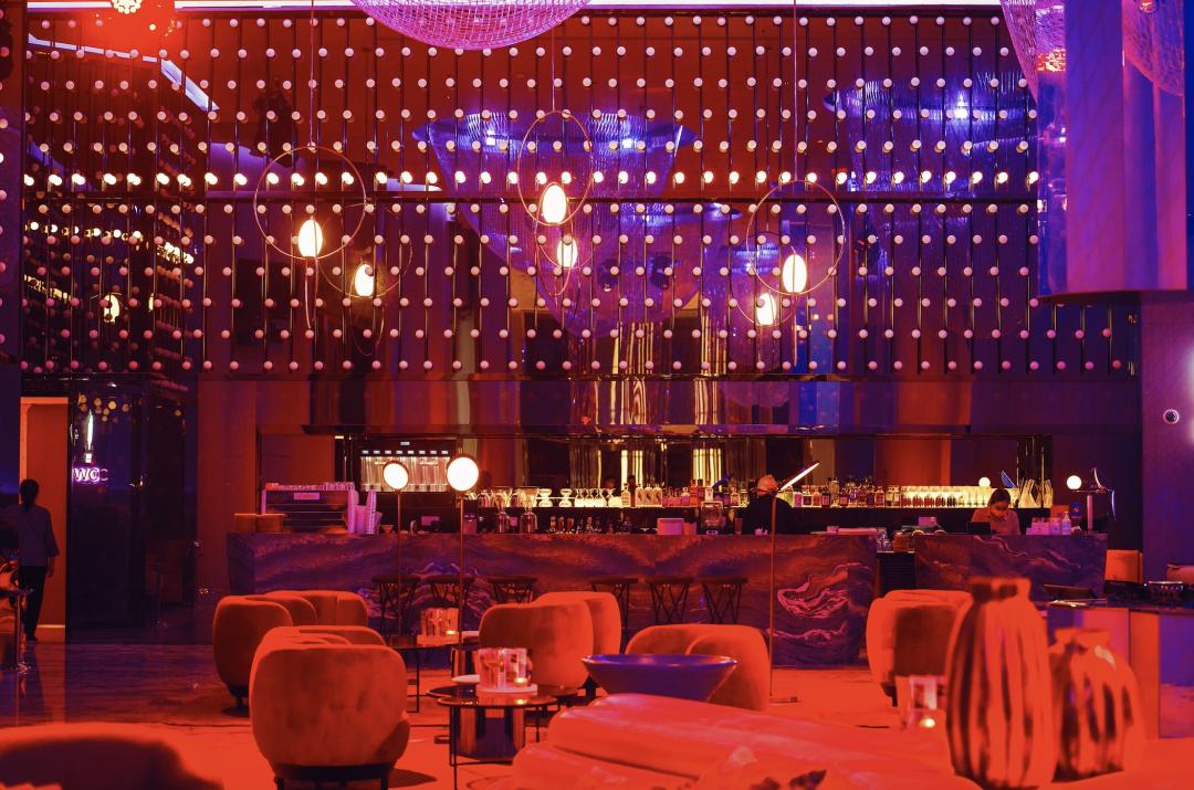 这世界是个巨大的游乐场,这世界就是巨大的游乐场