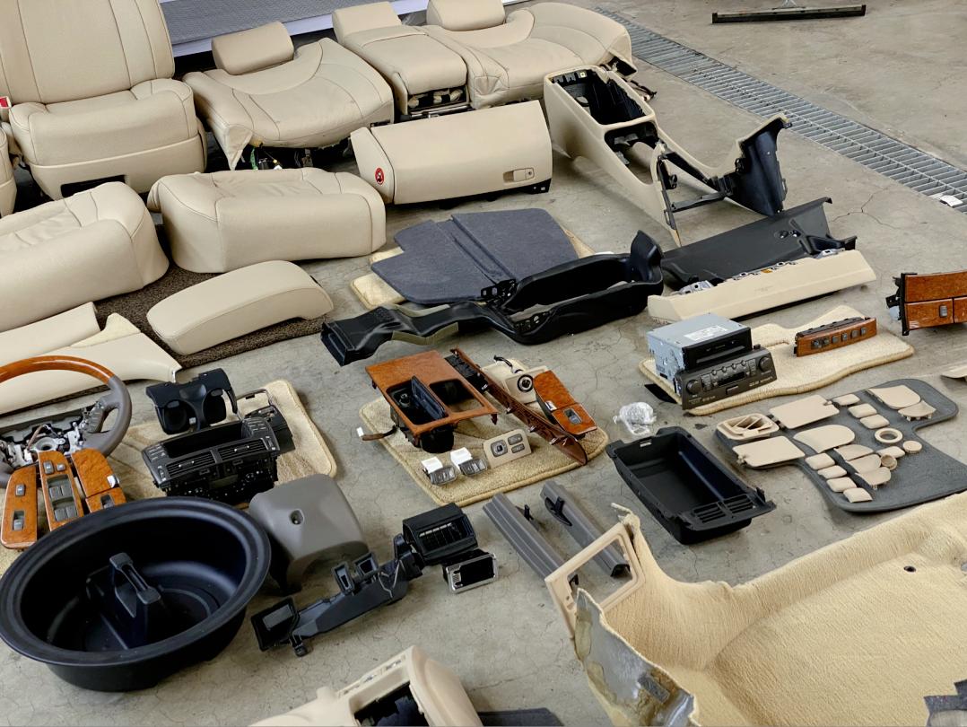 搞了辆“破烂不堪”05年凌志LS430，进厂翻新重造，复活又变新车