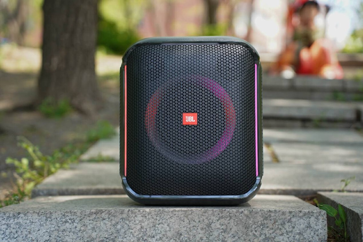 3000买室内音响,3000元左右低音炮推荐